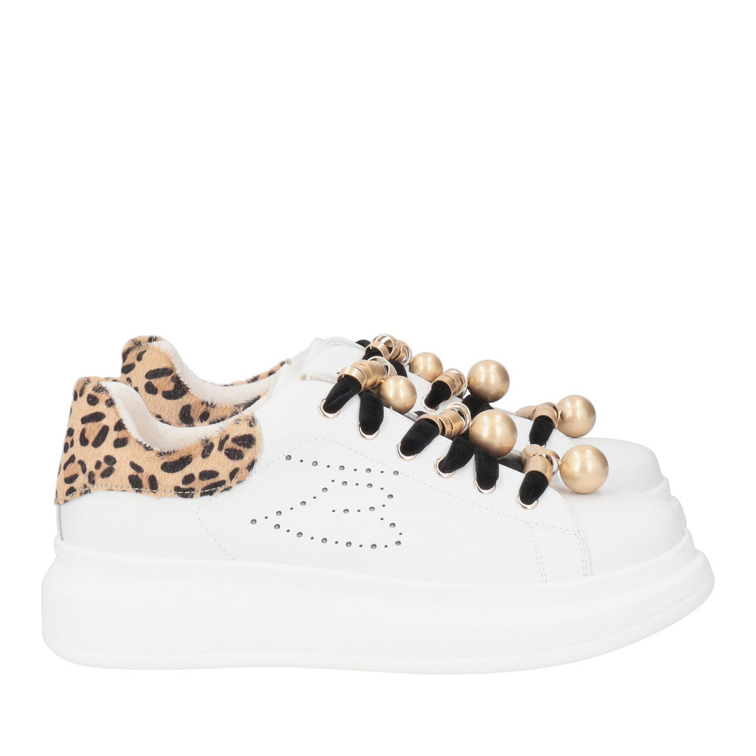 WHITE JULIETTE SNEAKER WITH GOLD ACCESSORY