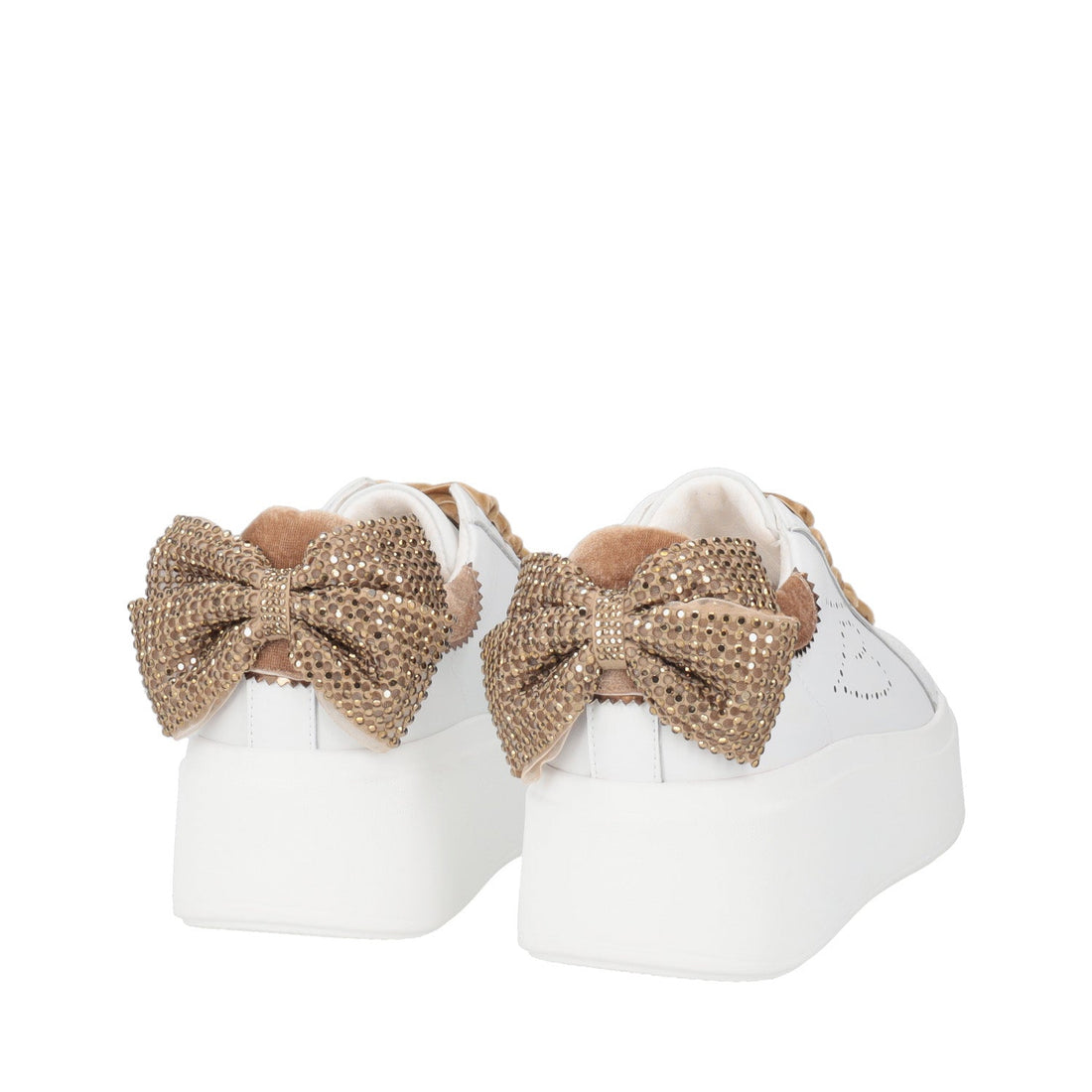 WHITE LILY SNEAKER WITH RHINESTONES BAND