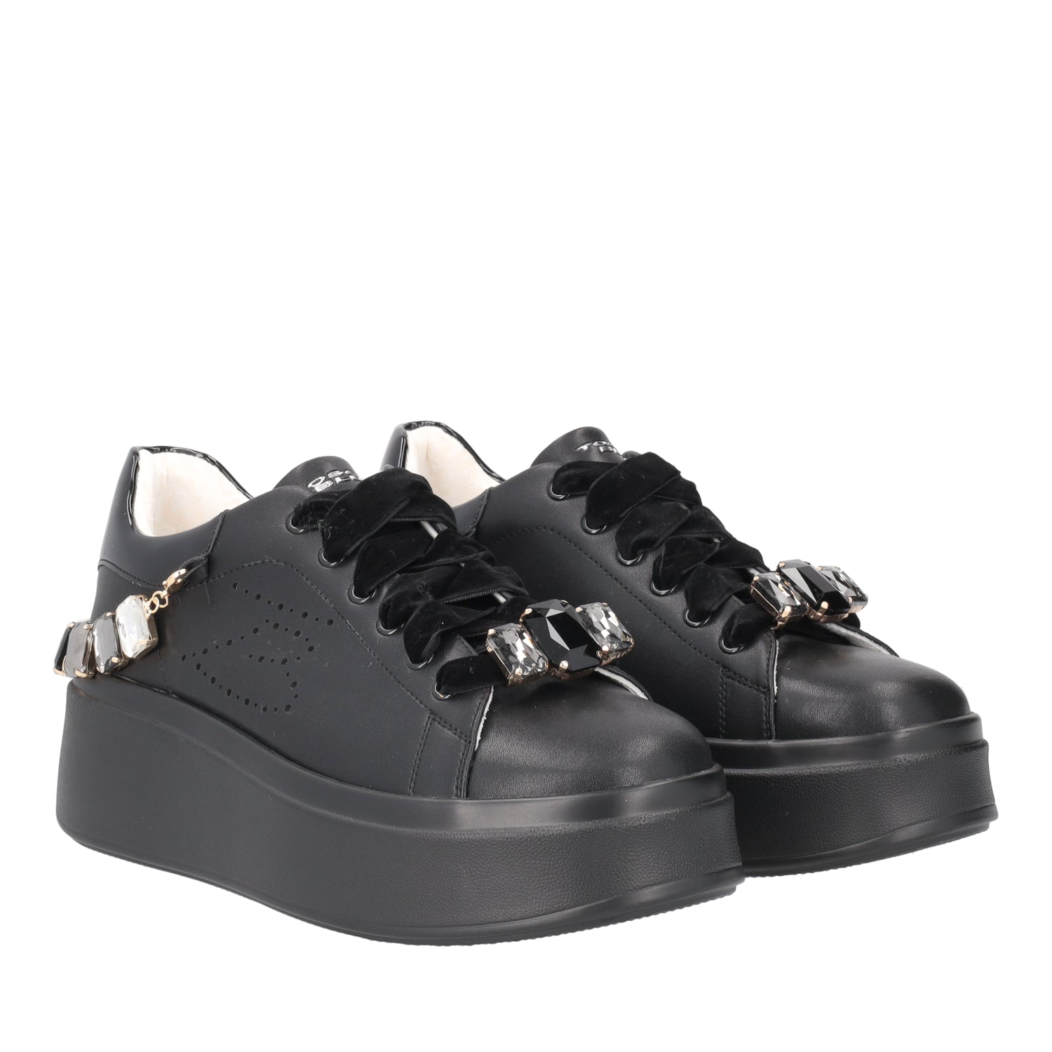 BLACK LILY SNEAKER WITH RHINESTONE AND VELVET LACES