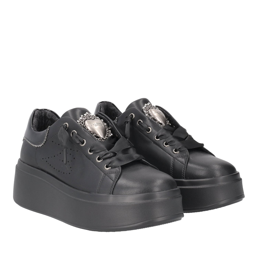 BLACK LILY SNEAKER IN LEATHER WITH APPLIED HEART