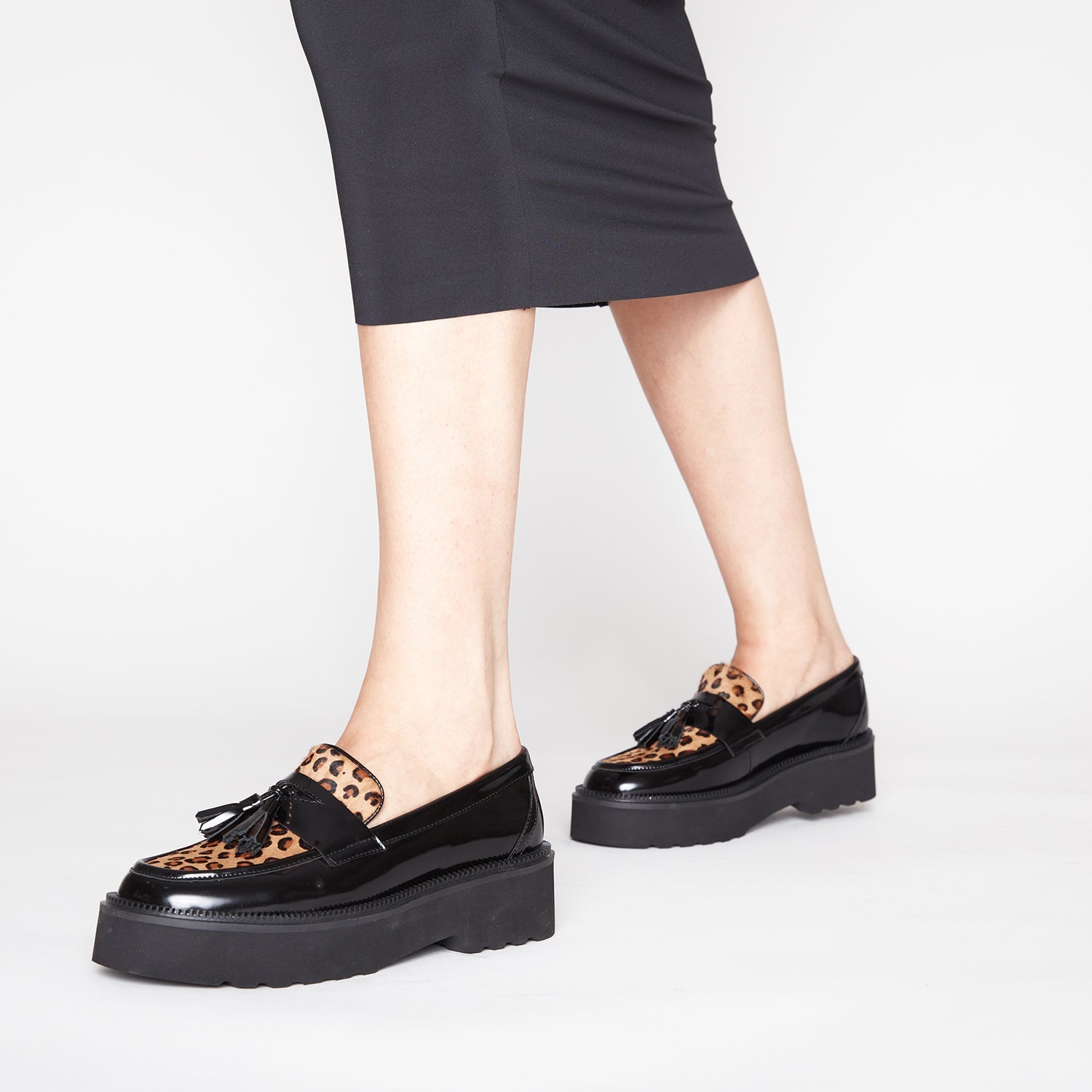 BLACK RILA LEATHER MOCCASIN