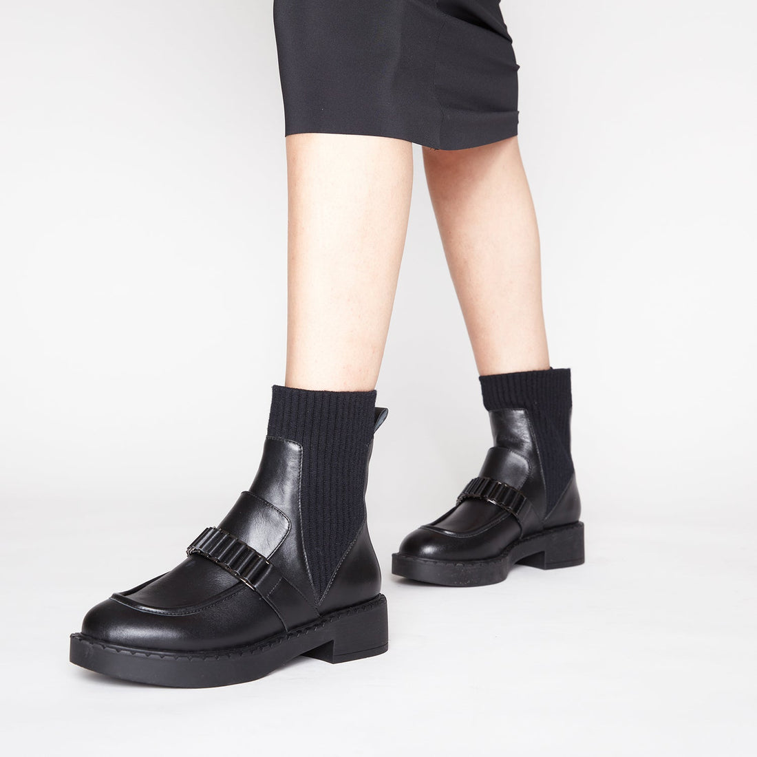 BLACK SESTRIERE BOOT WITH ACCESSORY