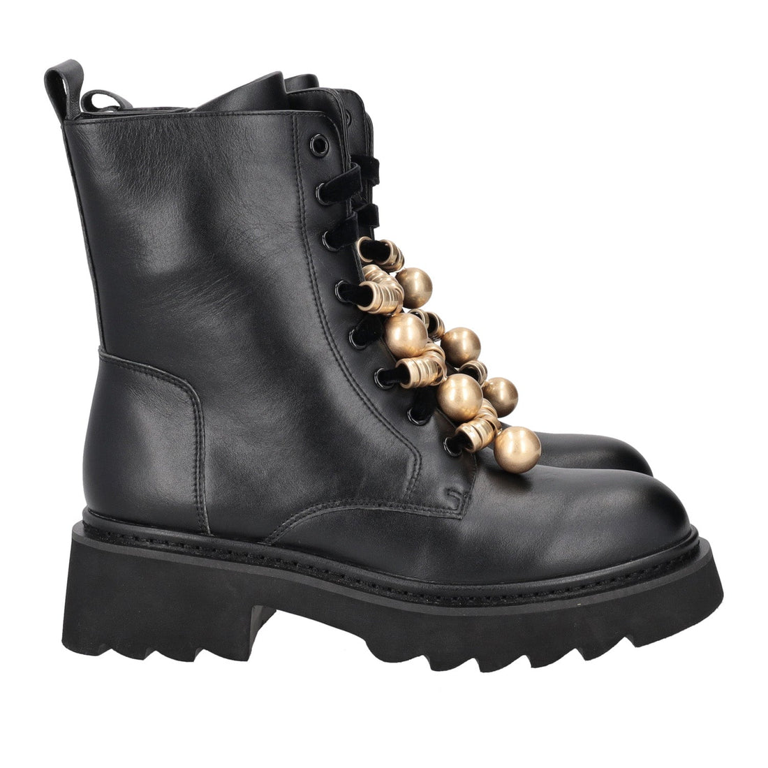 BLACK SHASTA LEATHER ANKLE BOOT WITH GOLDEN ACCESSORY