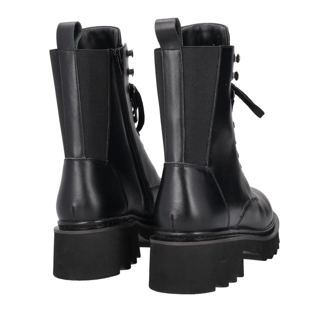 BLACK SHASTA LACED ANKLE BOOT