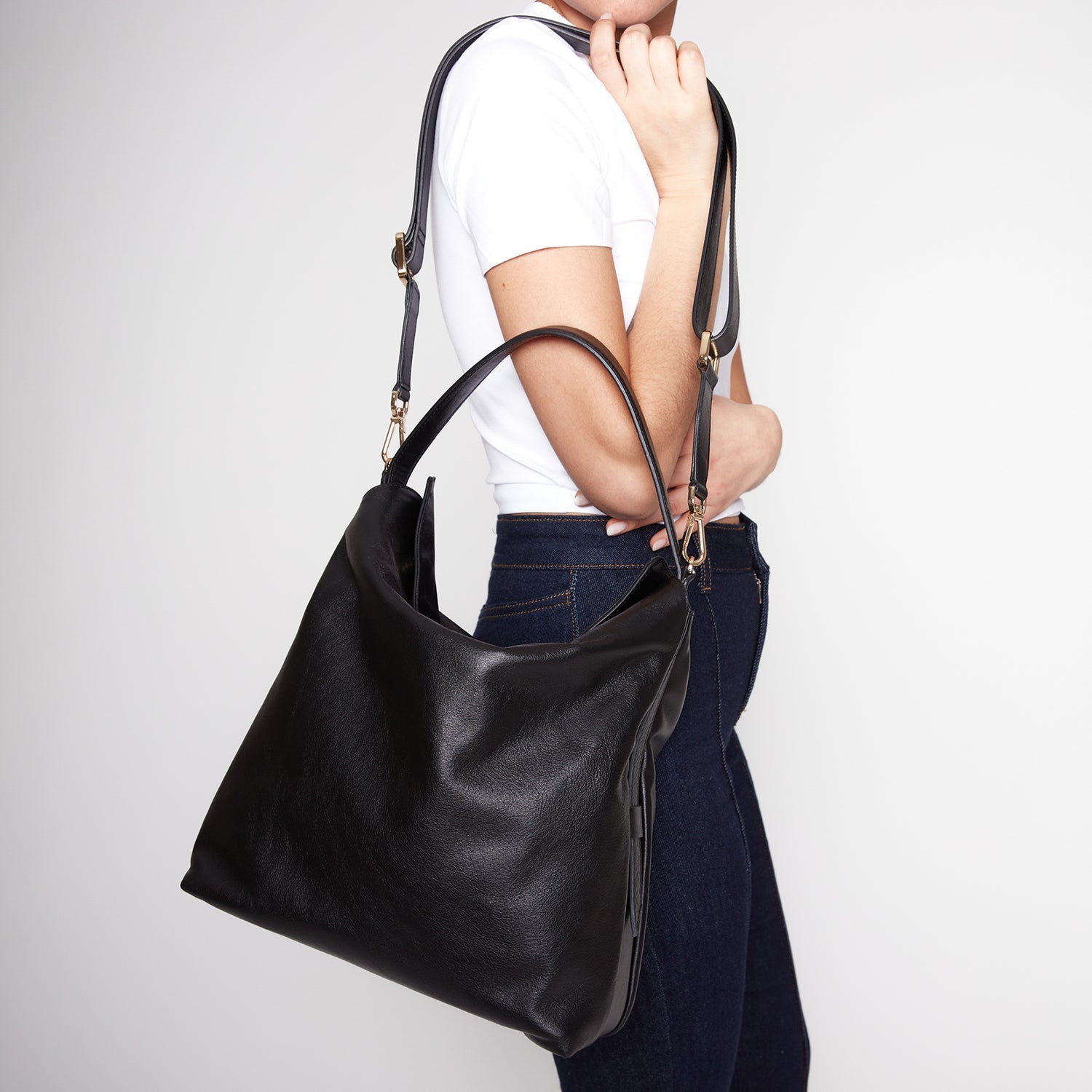 BLACK ST. MORITZ CROSSBODY BAG IN SOFT LEATHER