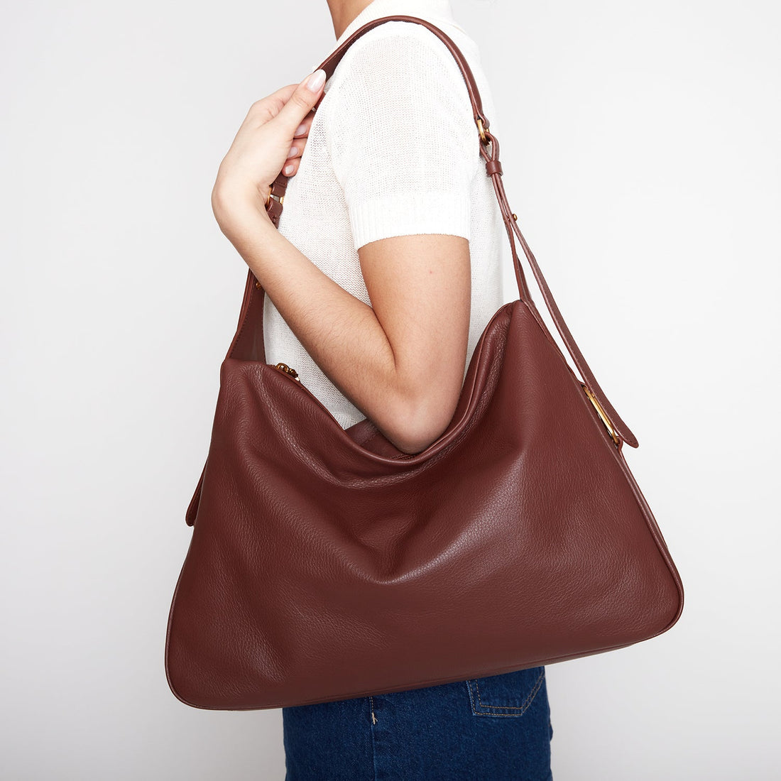 BROWN LARGE AURORA SHOULDER BAG