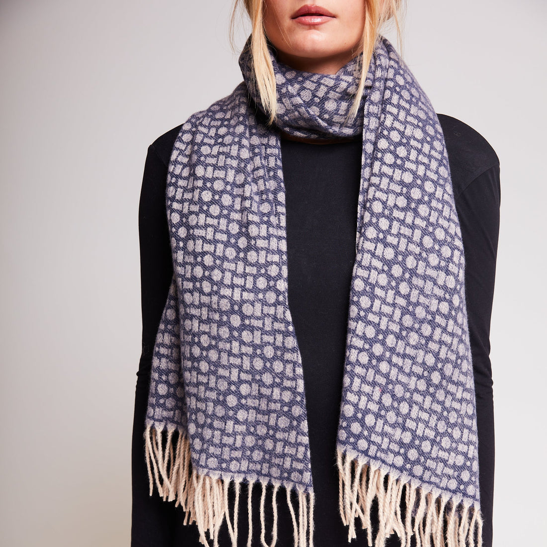 BLU CIELO JENNY SCARF WITH FRINGES