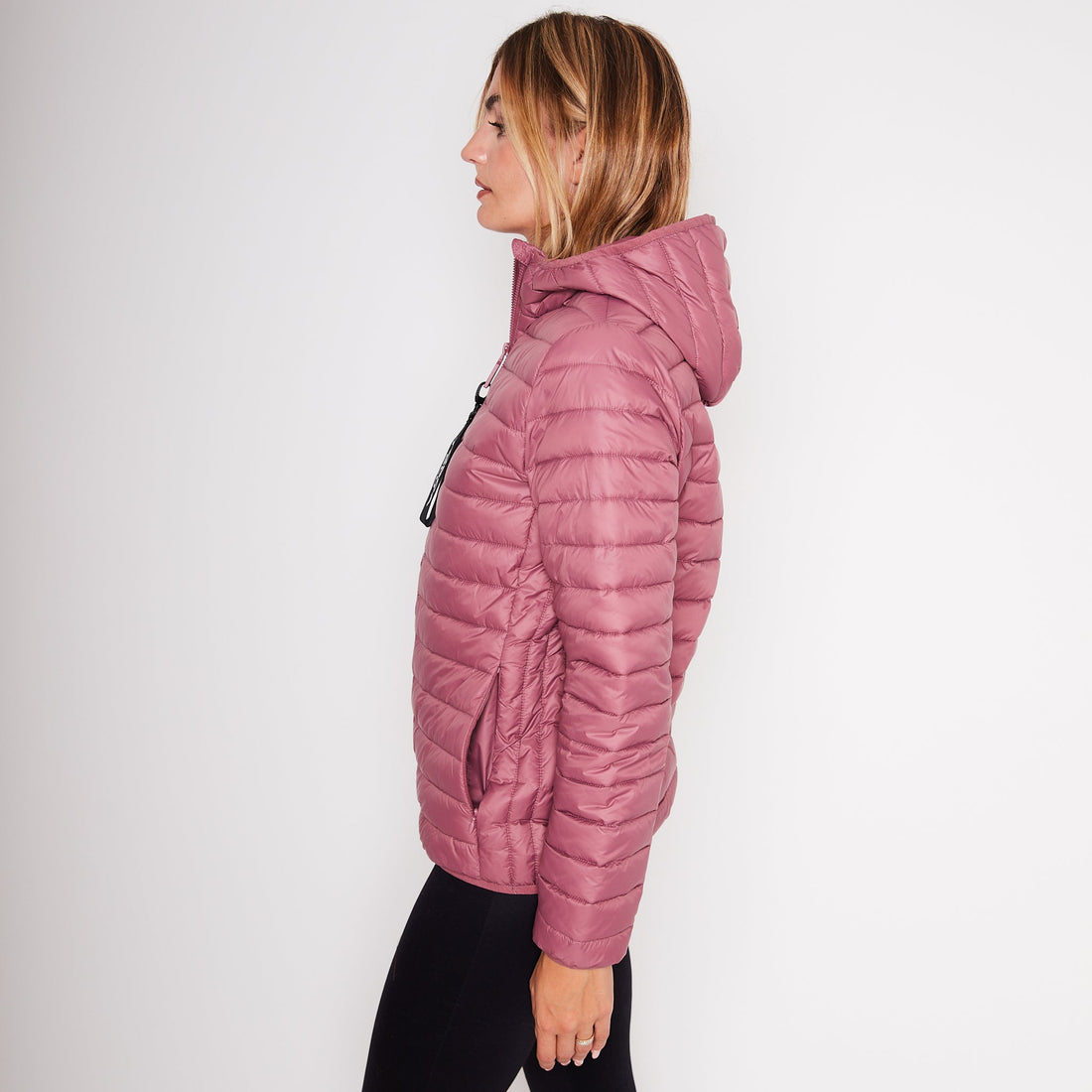 MALLOW LIGHTWEIGHT DOWN JACKET