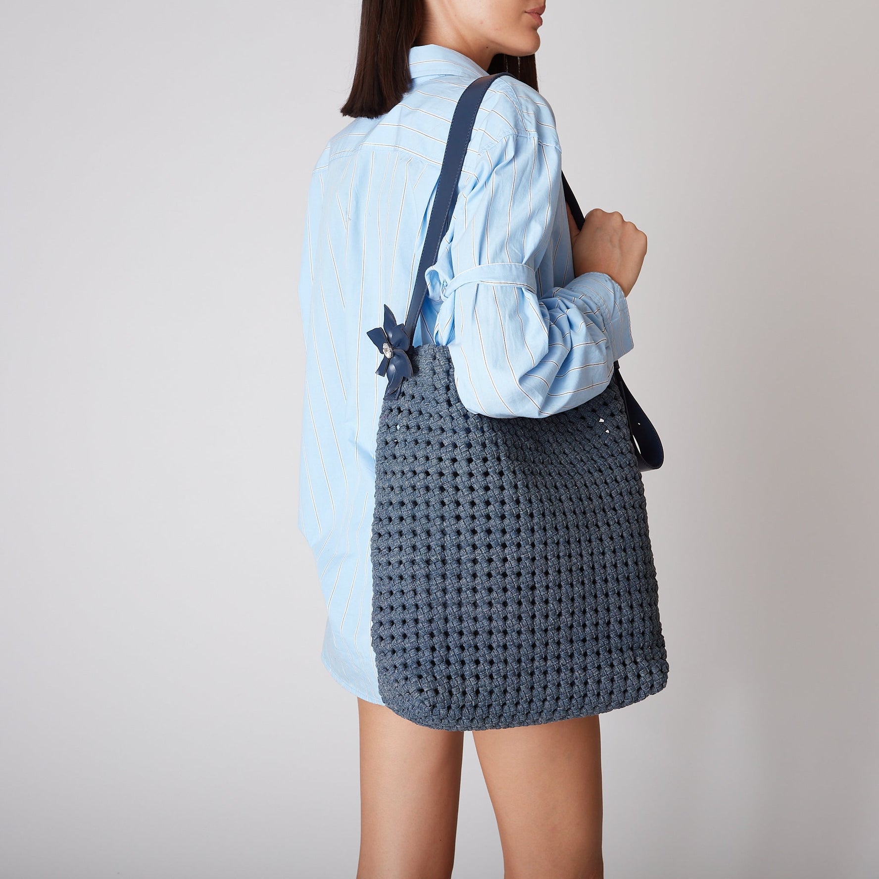 BLUE JEANS WOVEN BAG WITH INTERNAL POUCH