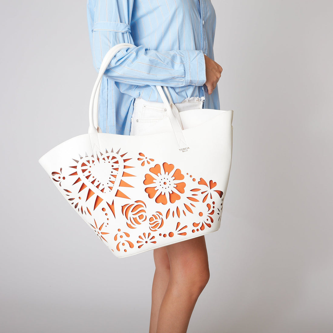 WHITE LASERED ISCHIA SHOPPING BAG